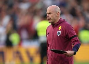 英格兰公布各级梯队主帅：卡斯利执教U21，阿什利-科尔助教